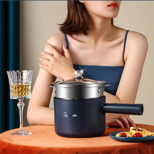Blauwe elektrische hotpot met deksel
